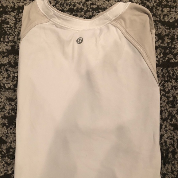 Long sleeve top - Picture 1 of 2